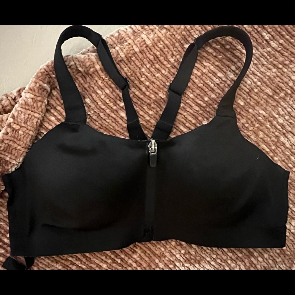 Victoria’s Secret Knockout Sports Bra